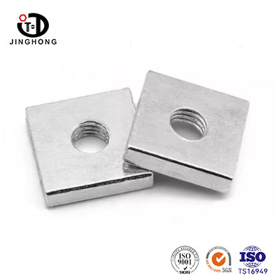 Quadratische dünne Muttern